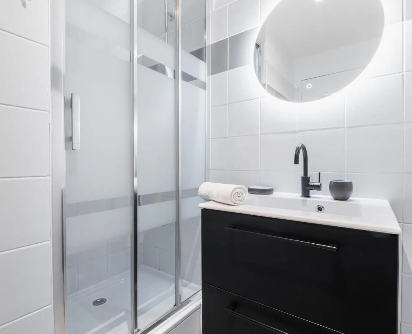 Appartement Service - Vue Sur Le Musee - Paris 5 - Flat-Guest