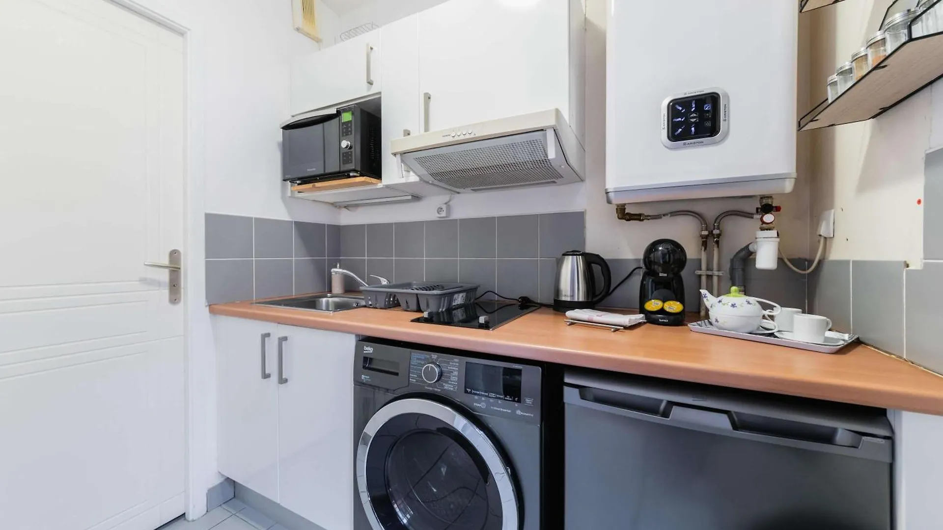 Апартаменты Appartement Service - Vue Sur Le Musee - Paris 5 - Flat-Guest